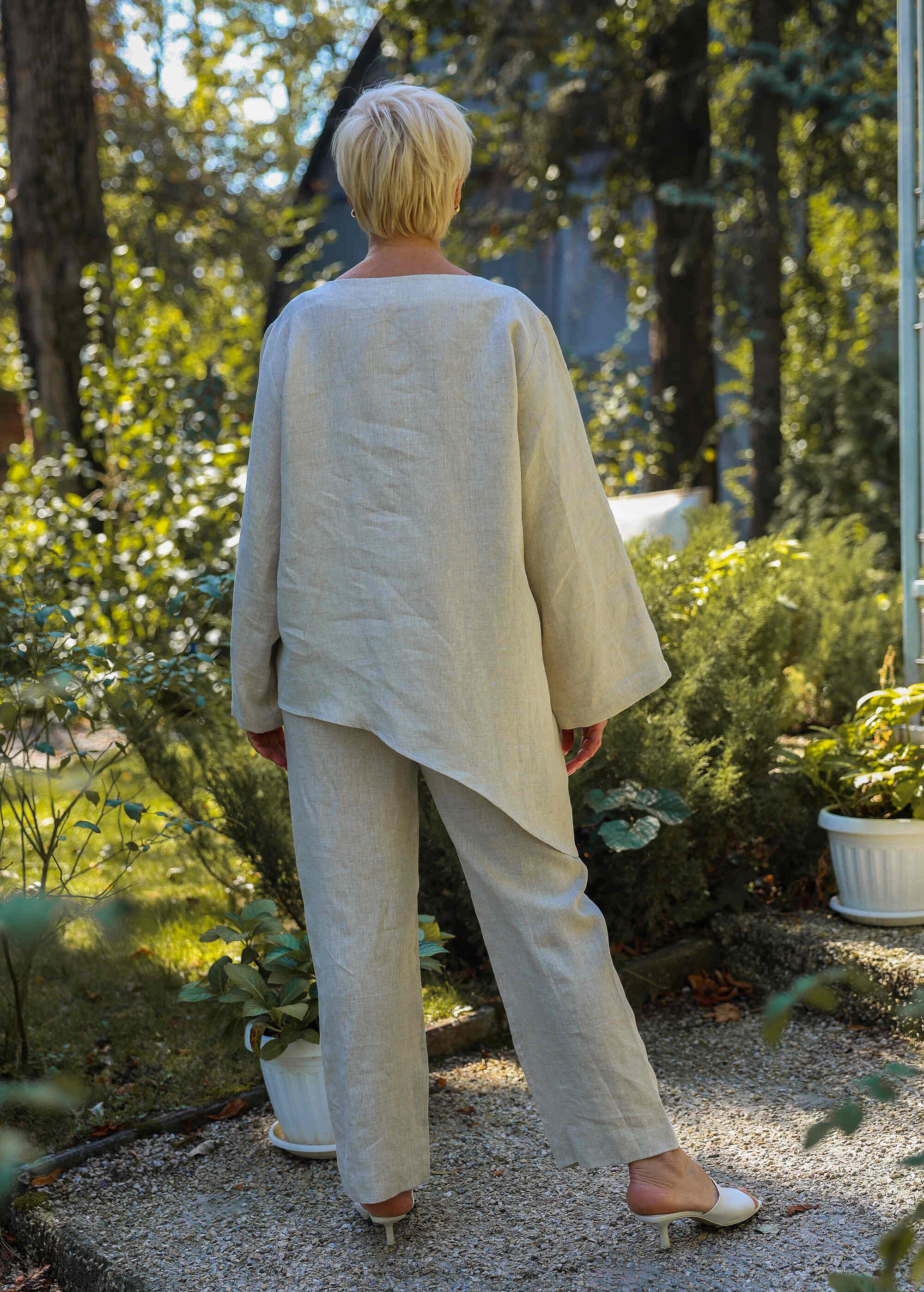 Asymmetric Linen Top in Natural